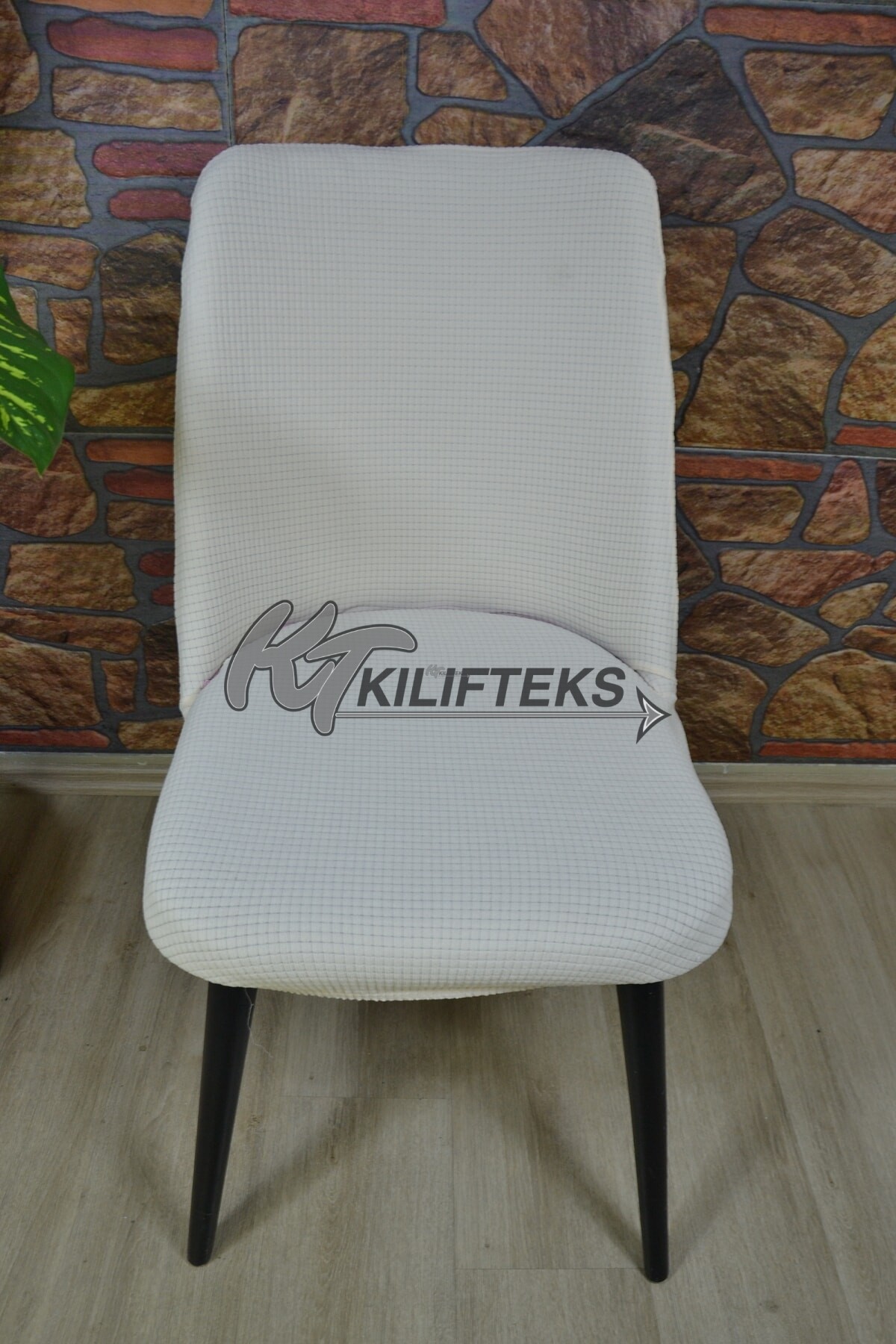 Buyuk Oval Sandalye Örtüsü Pıtıkare Kumaş